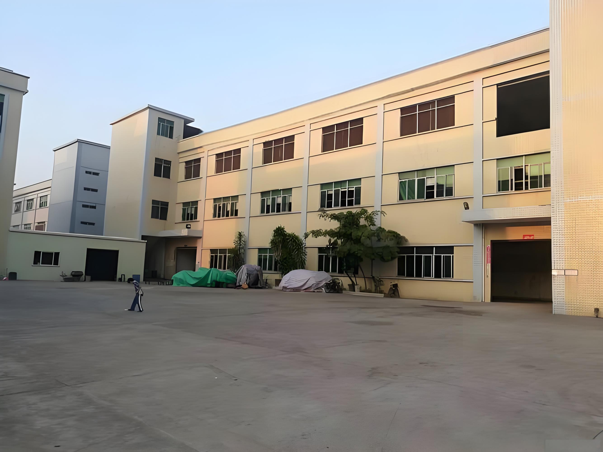 हमारे बारे में